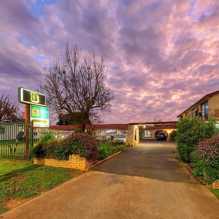 Forest Lodge Motor Inn & Restaurant Dubbo Dış mekan fotoğraf