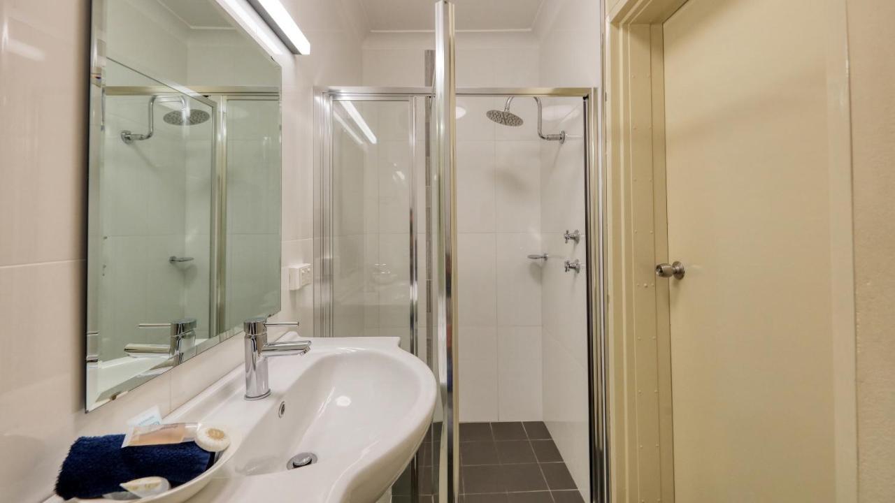 Forest Lodge Motor Inn & Restaurant Dubbo Dış mekan fotoğraf