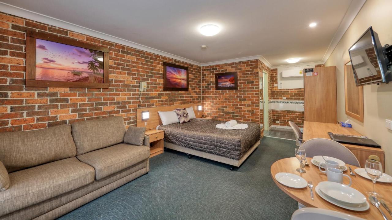 Forest Lodge Motor Inn & Restaurant Dubbo Dış mekan fotoğraf
